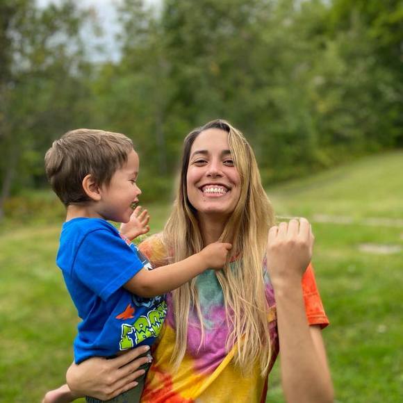 Meet your Posher, Chloe - Picture 1 of 1